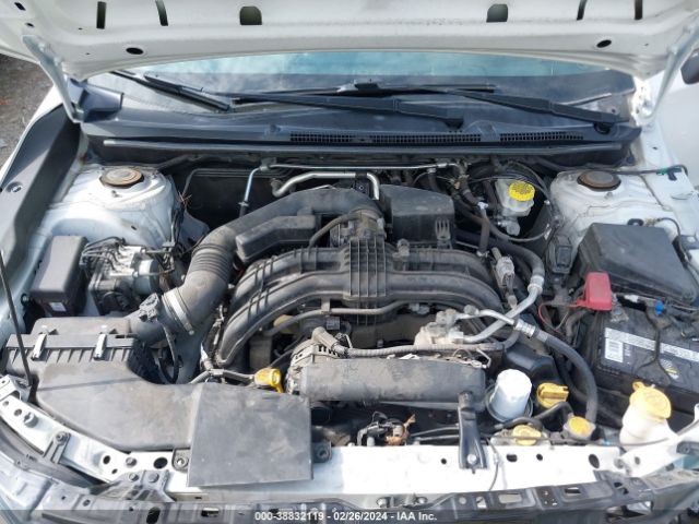 Photo 9 VIN: 4S3GTAA65J1715169 - SUBARU IMPREZA 