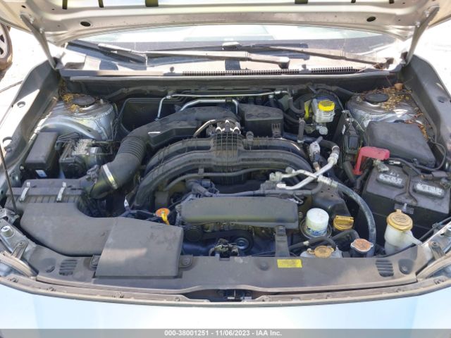 Photo 9 VIN: 4S3GTAA65J3706878 - SUBARU IMPREZA 