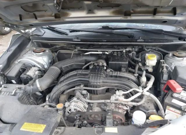 Photo 9 VIN: 4S3GTAA65J3728007 - SUBARU IMPREZA 