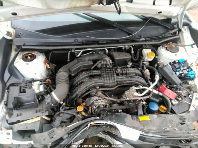 Photo 9 VIN: 4S3GTAA65J3746829 - SUBARU IMPREZA 