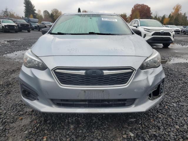 Photo 4 VIN: 4S3GTAA65J3750279 - SUBARU IMPREZA 