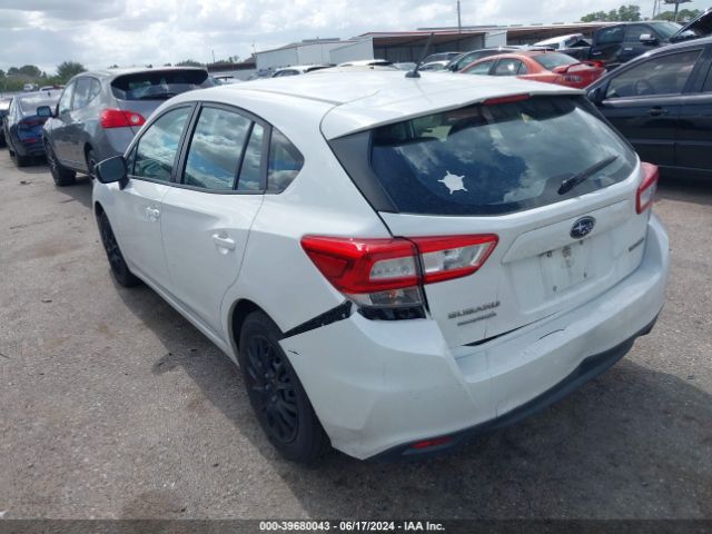 Photo 2 VIN: 4S3GTAA65K3715274 - SUBARU IMPREZA 