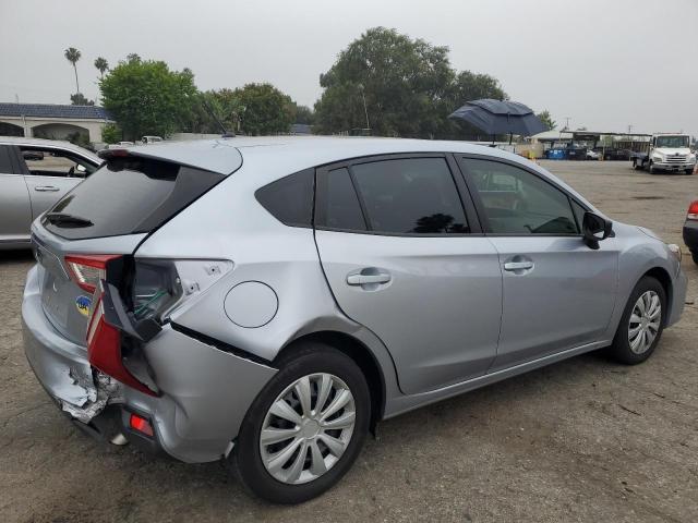 Photo 2 VIN: 4S3GTAA65K3721205 - SUBARU IMPREZA 