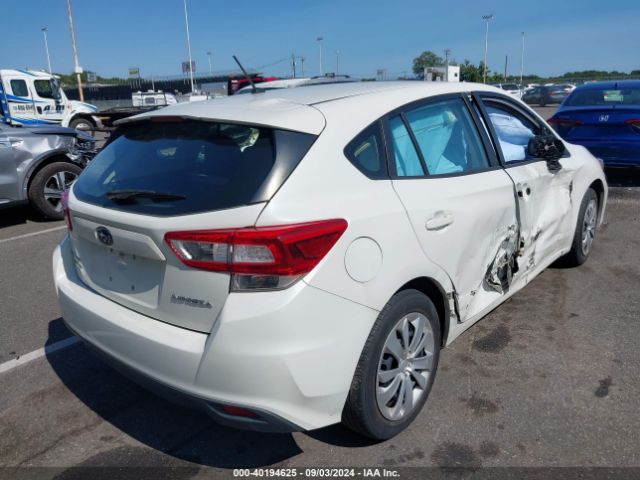 Photo 3 VIN: 4S3GTAA66J3714603 - SUBARU IMPREZA 