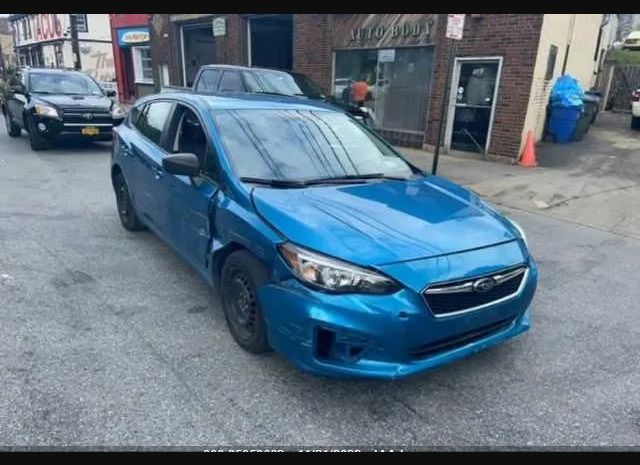 Photo 3 VIN: 4S3GTAA67J3711208 - SUBARU IMPREZA 