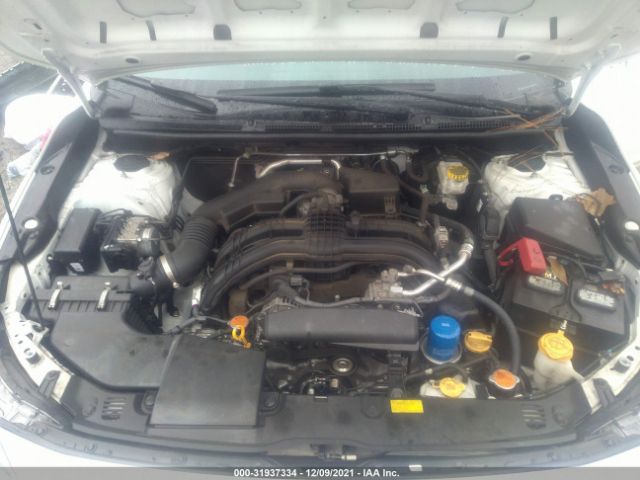 Photo 9 VIN: 4S3GTAA67J3718546 - SUBARU IMPREZA 