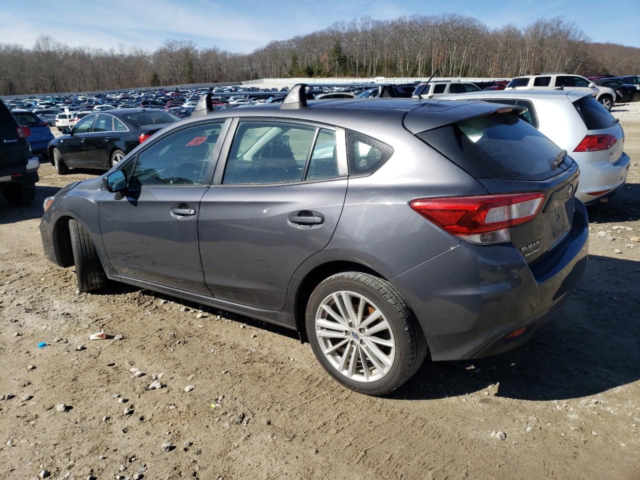 Photo 1 VIN: 4S3GTAA67K3711730 - SUBARU IMPREZA 