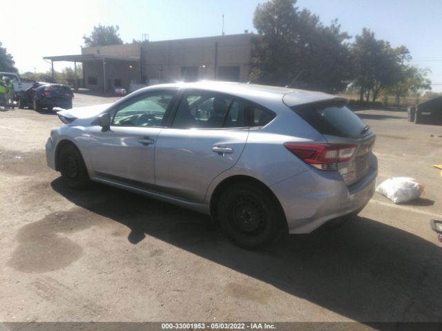 Photo 2 VIN: 4S3GTAA68H3708702 - SUBARU IMPREZA 