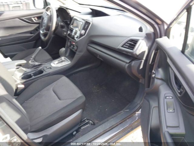 Photo 4 VIN: 4S3GTAA68J3750762 - SUBARU IMPREZA 