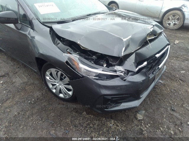 Photo 5 VIN: 4S3GTAA68K3761066 - SUBARU IMPREZA 