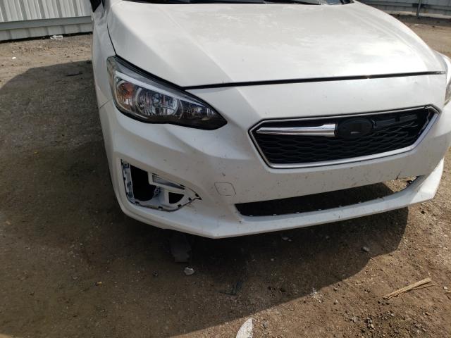 Photo 8 VIN: 4S3GTAA69J3748387 - SUBARU IMPREZA 