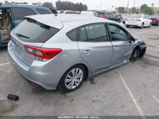 Photo 3 VIN: 4S3GTAA69N1700356 - SUBARU IMPREZA 