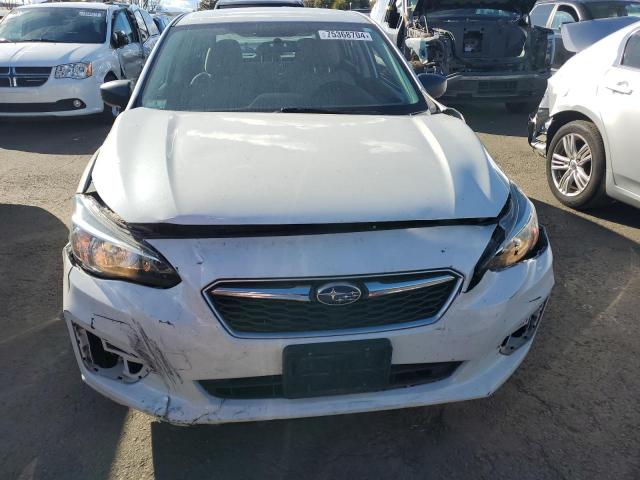 Photo 4 VIN: 4S3GTAA6XH1729224 - SUBARU IMPREZA 