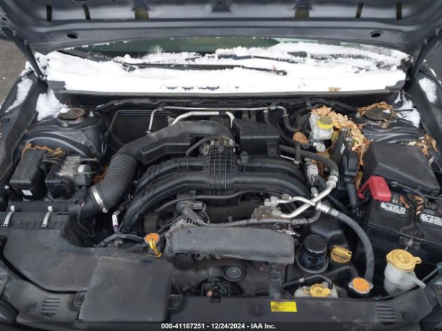 Photo 9 VIN: 4S3GTAA6XK3701788 - SUBARU IMPREZA 