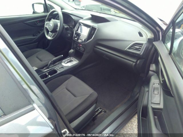 Photo 4 VIN: 4S3GTAA6XK3702259 - SUBARU IMPREZA 