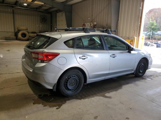 Photo 2 VIN: 4S3GTAA6XK3755866 - SUBARU IMPREZA 