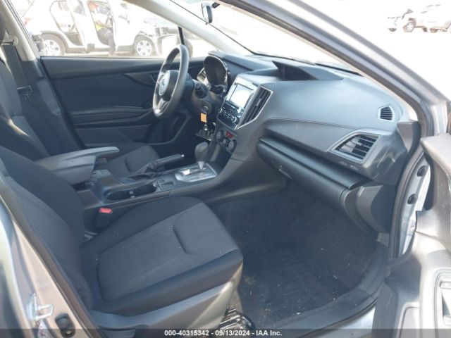 Photo 4 VIN: 4S3GTAB60K3707579 - SUBARU IMPREZA 