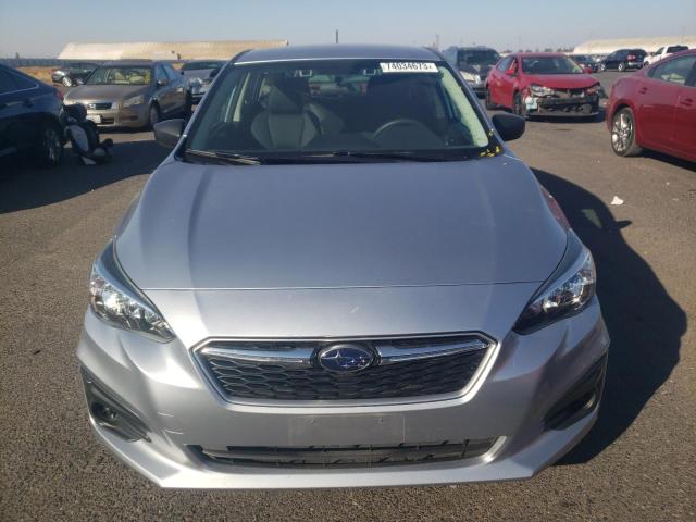 Photo 4 VIN: 4S3GTAB60K3735527 - SUBARU IMPREZA 