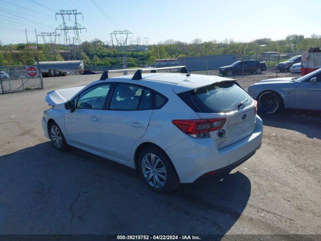 Photo 2 VIN: 4S3GTAB60L3706028 - SUBARU IMPREZA 