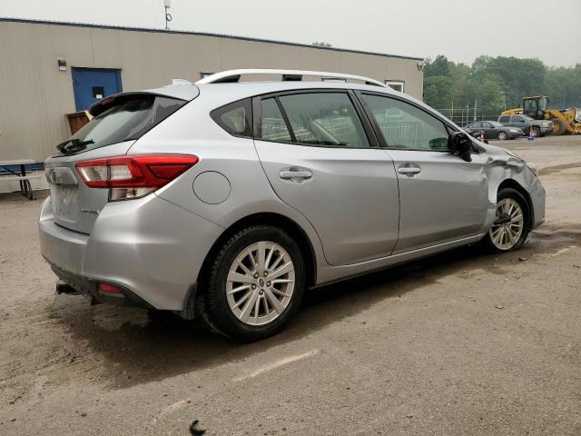 Photo 2 VIN: 4S3GTAB61J3727886 - SUBARU IMPREZA PR 