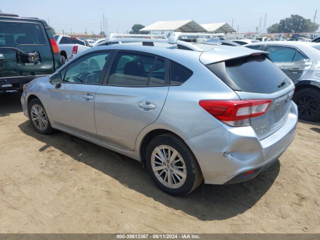 Photo 2 VIN: 4S3GTAB62H3722013 - SUBARU IMPREZA 