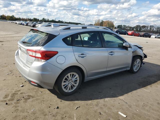 Photo 2 VIN: 4S3GTAB62H3731925 - SUBARU IMPREZA 