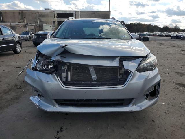 Photo 4 VIN: 4S3GTAB62H3731925 - SUBARU IMPREZA 