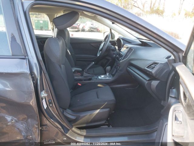 Photo 4 VIN: 4S3GTAB62J3719456 - SUBARU IMPREZA 