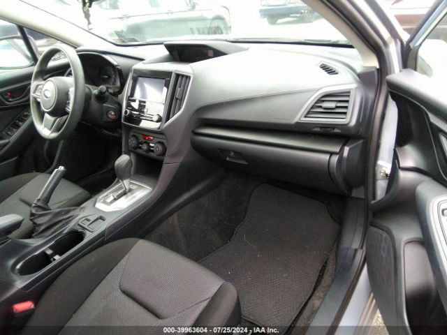 Photo 4 VIN: 4S3GTAB62L3721646 - SUBARU IMPREZA 