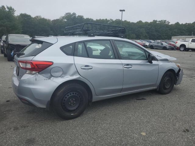 Photo 2 VIN: 4S3GTAB64K3743565 - SUBARU IMPREZA 