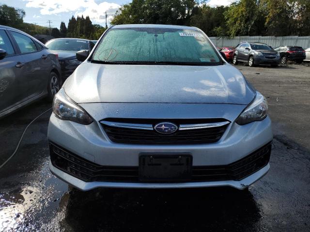 Photo 4 VIN: 4S3GTAB64L3727335 - SUBARU IMPREZA 