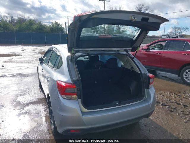 Photo 2 VIN: 4S3GTAB64N3703765 - SUBARU IMPREZA 