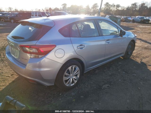 Photo 3 VIN: 4S3GTAB64P3705650 - SUBARU IMPREZA 