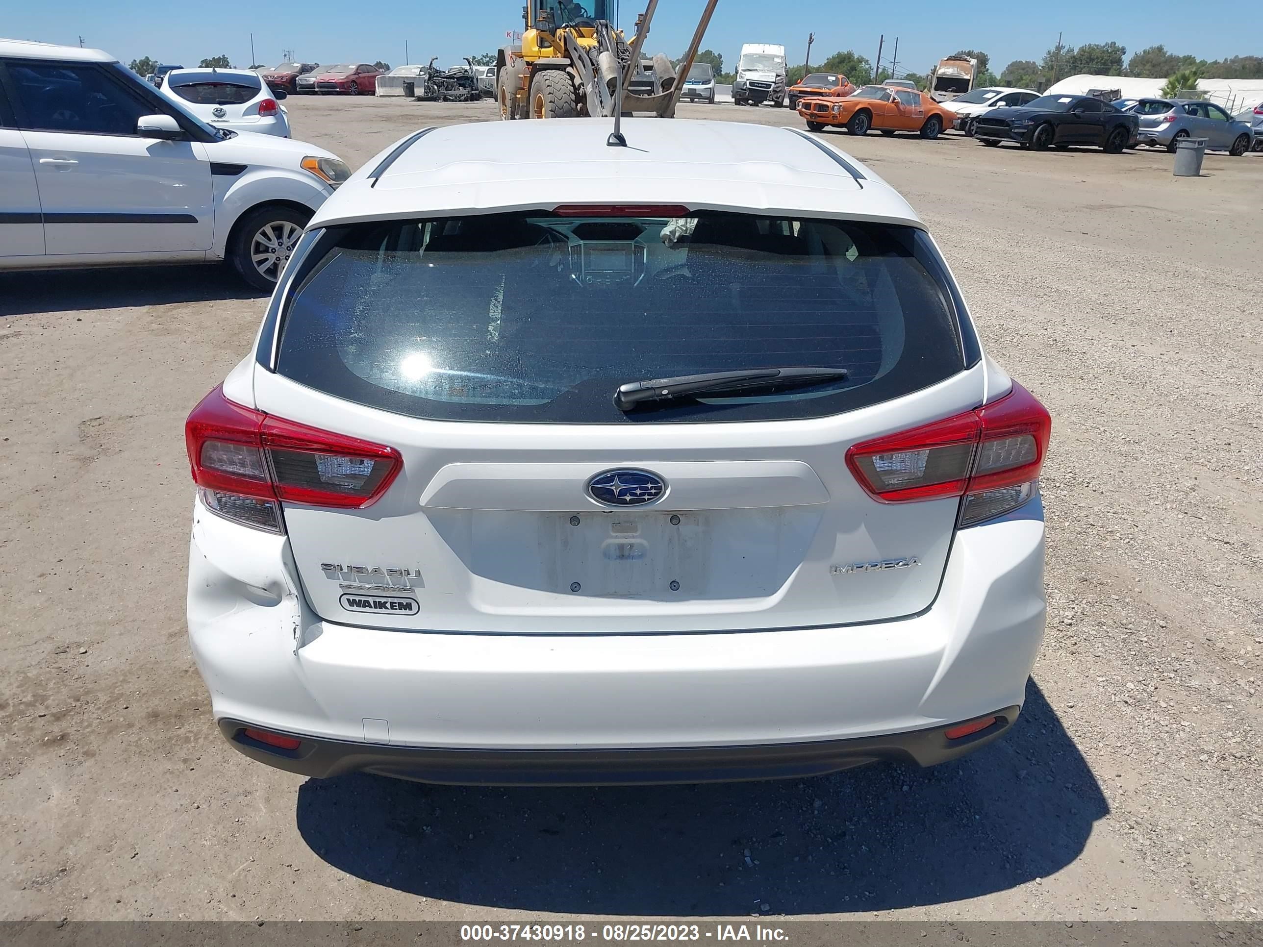 Photo 15 VIN: 4S3GTAB65M3707077 - SUBARU IMPREZA 