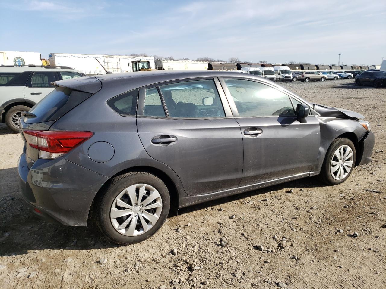 Photo 2 VIN: 4S3GTAB65N3723510 - SUBARU IMPREZA 