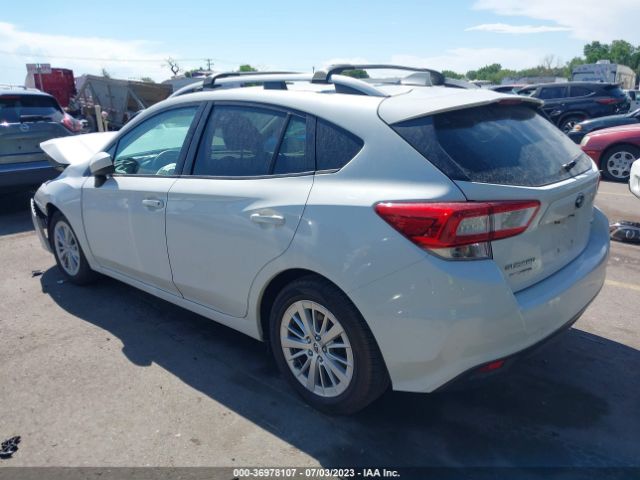 Photo 2 VIN: 4S3GTAB66H3722824 - SUBARU IMPREZA 