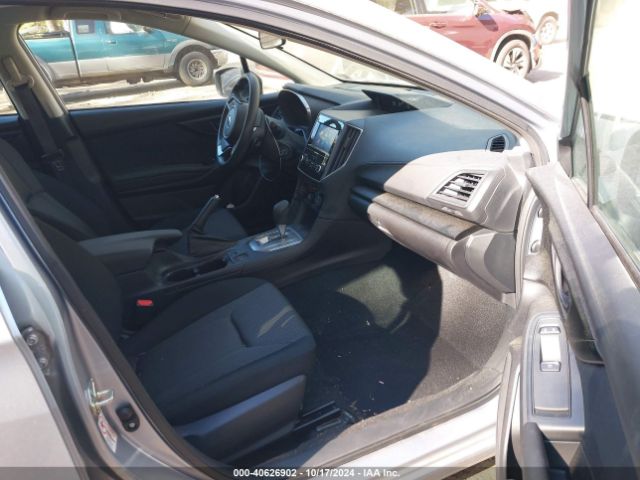 Photo 4 VIN: 4S3GTAB66H3726047 - SUBARU IMPREZA 