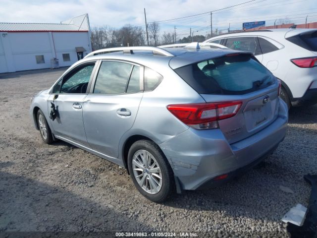 Photo 2 VIN: 4S3GTAB66J3725308 - SUBARU IMPREZA 