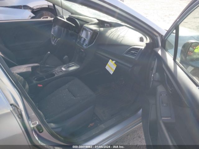 Photo 4 VIN: 4S3GTAB66J3725308 - SUBARU IMPREZA 