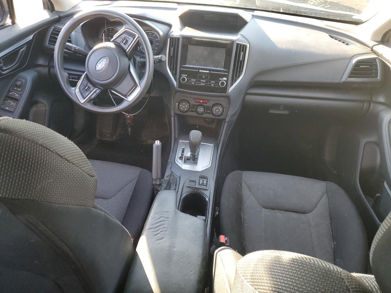 Photo 7 VIN: 4S3GTAB66J3743307 - SUBARU IMPREZA 