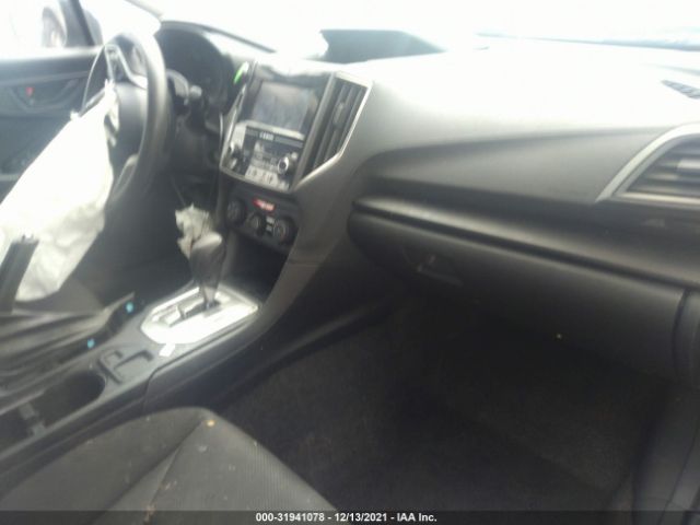 Photo 4 VIN: 4S3GTAB67K3753443 - SUBARU IMPREZA 