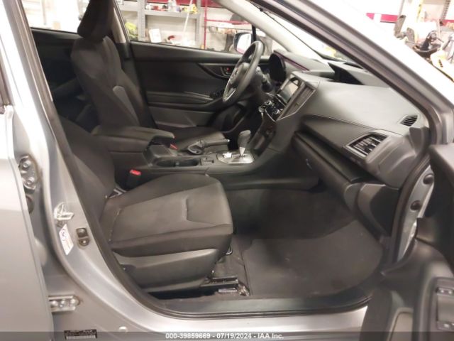 Photo 4 VIN: 4S3GTAB68L3707475 - SUBARU IMPREZA 