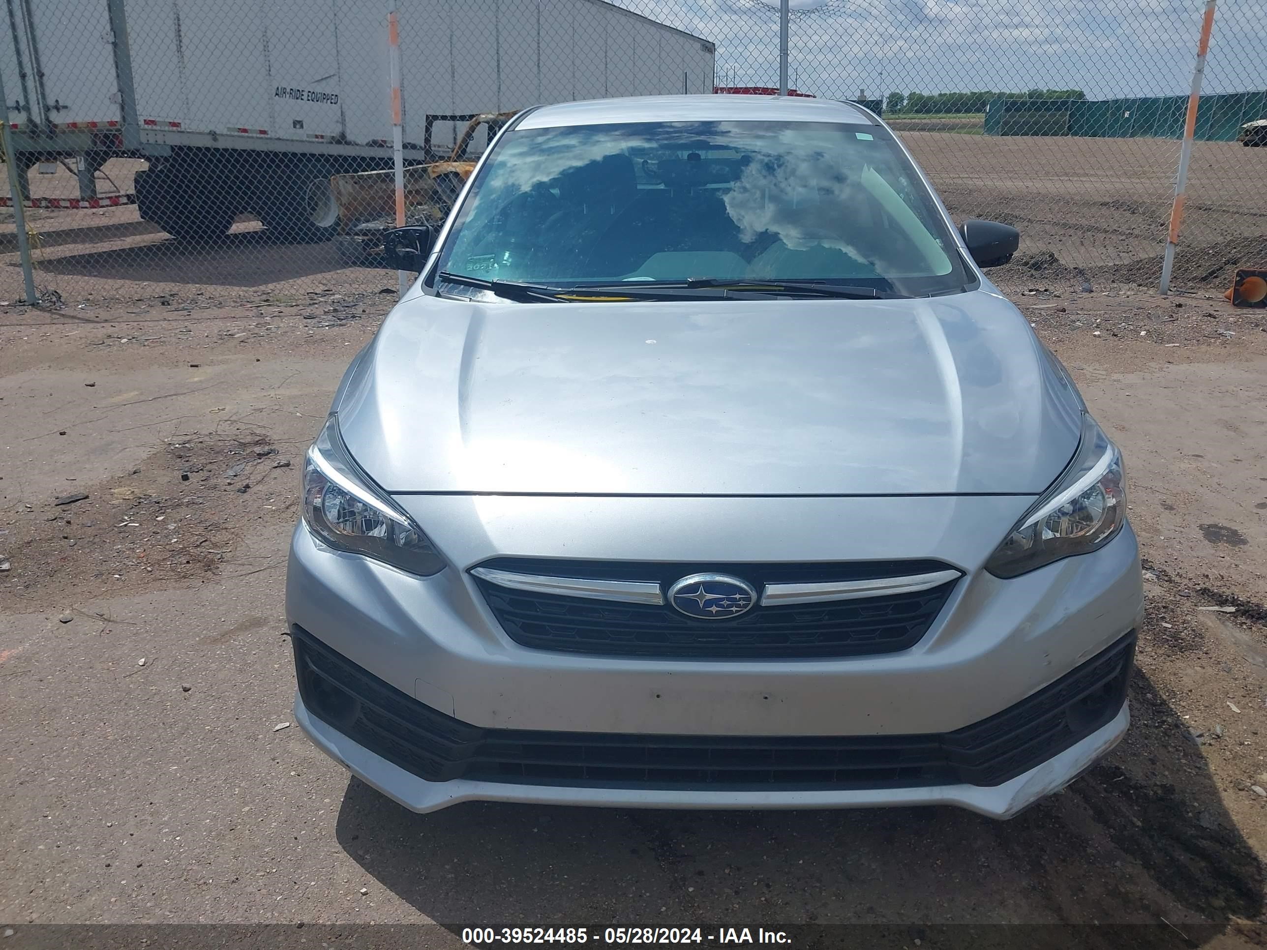 Photo 11 VIN: 4S3GTAB68L3716046 - SUBARU IMPREZA 