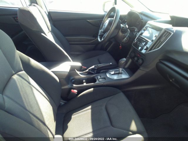 Photo 4 VIN: 4S3GTAB69L3718100 - SUBARU IMPREZA 