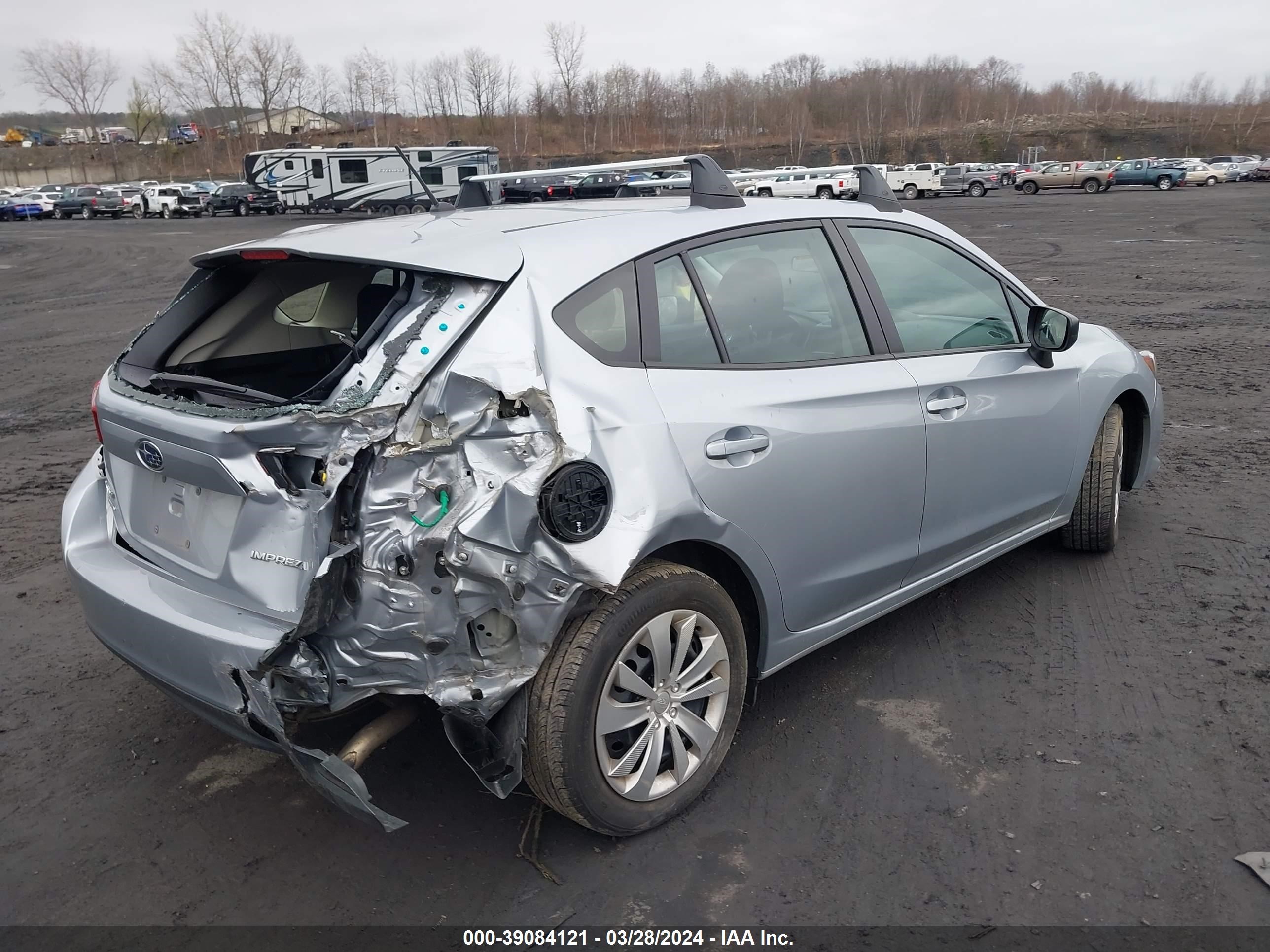 Photo 3 VIN: 4S3GTAB69N3719217 - SUBARU IMPREZA 