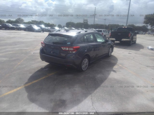 Photo 3 VIN: 4S3GTAB6XH3700261 - SUBARU IMPREZA 