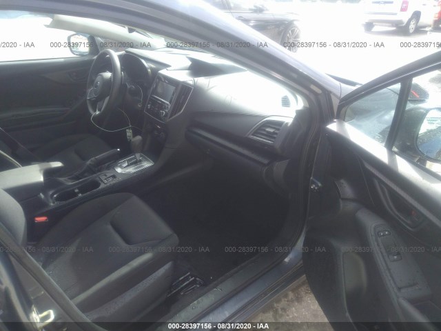 Photo 4 VIN: 4S3GTAB6XH3700261 - SUBARU IMPREZA 