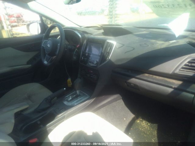 Photo 4 VIN: 4S3GTAB6XH3701278 - SUBARU IMPREZA 