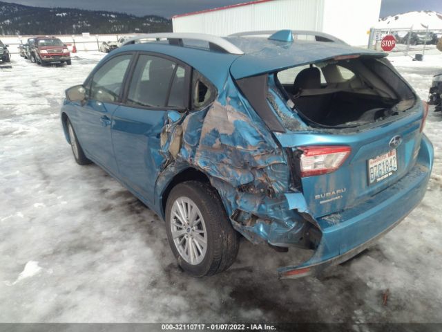 Photo 2 VIN: 4S3GTAB6XH3707677 - SUBARU IMPREZA 