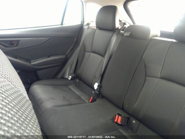 Photo 7 VIN: 4S3GTAB6XH3707677 - SUBARU IMPREZA 